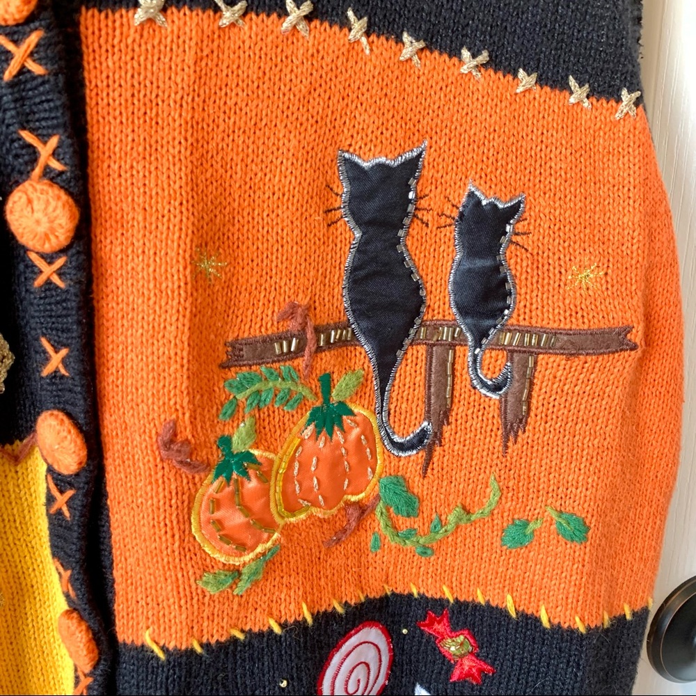 BASIC EDITIONS Embroidered Halloween Vest—SZ. L - Picture 13 of 16